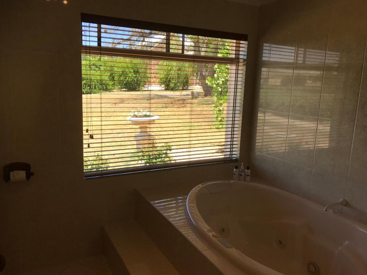 Barossa Shiraz Estate Villa *